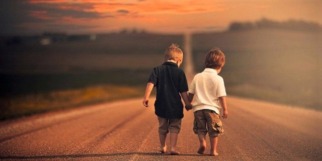 Pentingnya Mengajarkan Agama Kepada Anak Sedini Mungkin