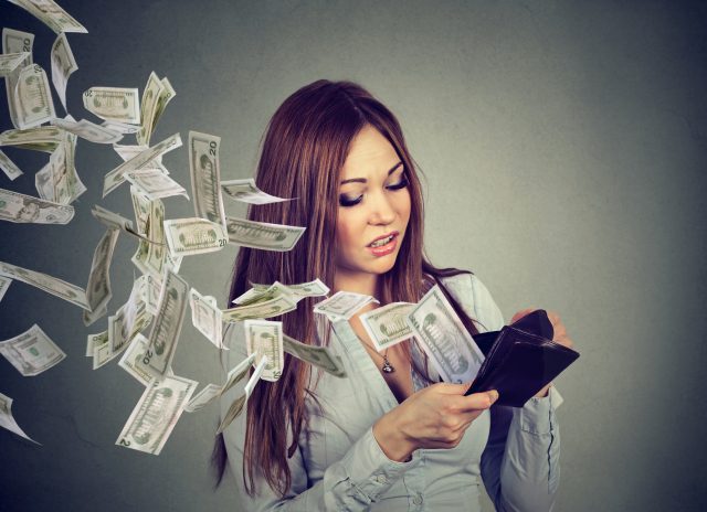 Tips Mengatur Keuangan Keluarga Dengan Benar Dan Bijaksana